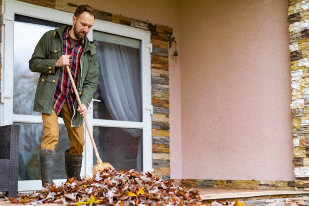 Best Residential Junk Removal  in Lipatria, CA